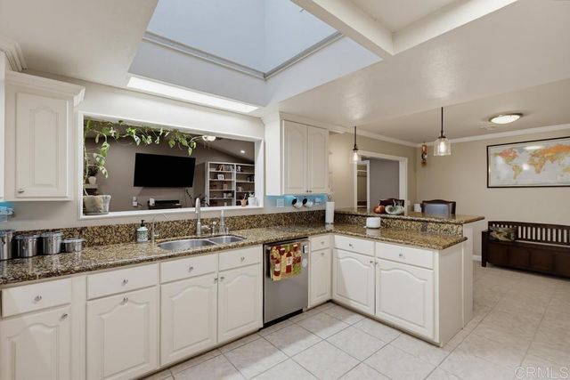 12139 Valhalla Drive, Lakeside, CA 92040