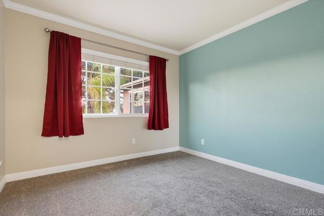 12139 Valhalla Drive, Lakeside, CA 92040