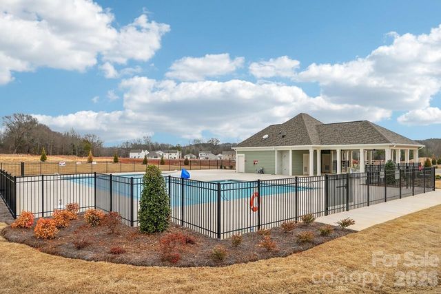 4560 Harris Elliot Road, Lincolnton, NC 28092