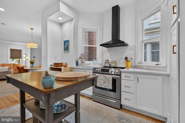 225 ELM ST, Lancaster, PA 17603