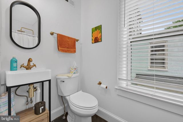 225 ELM ST, Lancaster, PA 17603