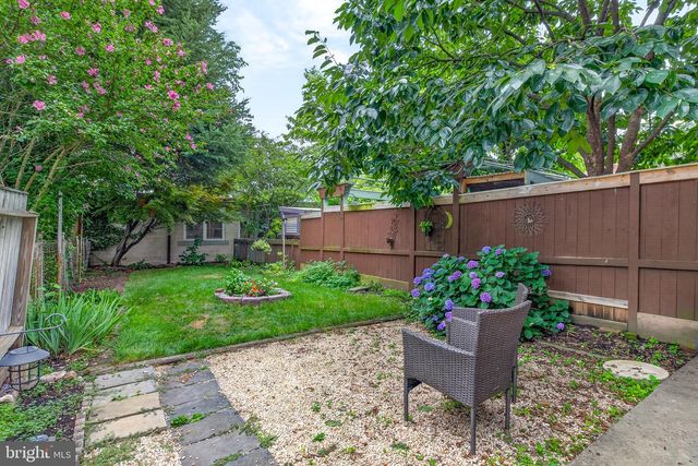 225 ELM ST, Lancaster, PA 17603