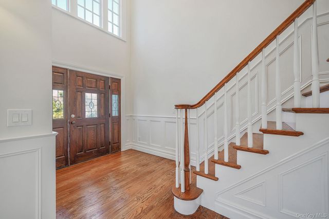 368 Main Street, Setauket, NY 11733