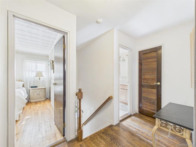 5 Gristmill Drive, Kings Park, NY 11754