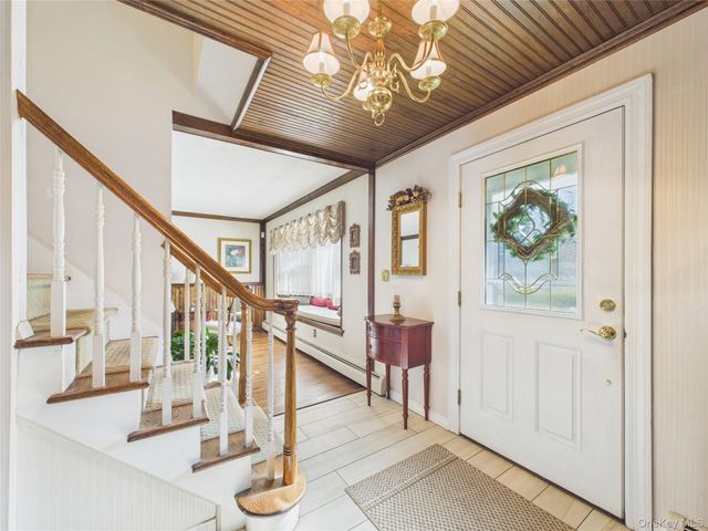 5 Gristmill Drive, Kings Park, NY 11754