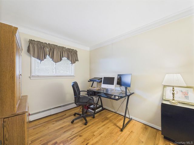 5 Gristmill Drive, Kings Park, NY 11754