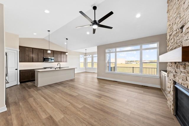 30422 Jeffrey DRIVE, Burlington, WI 53105