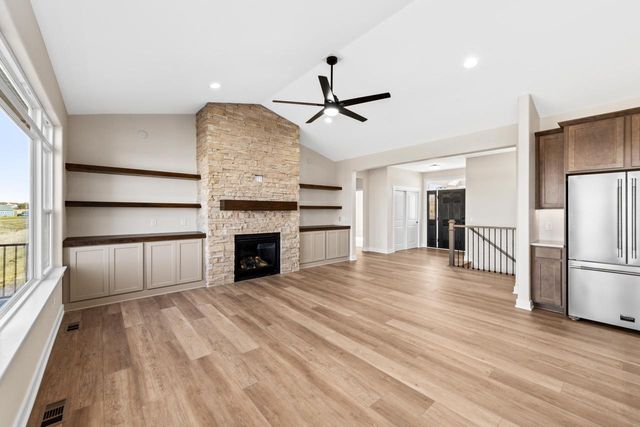 30422 Jeffrey DRIVE, Burlington, WI 53105