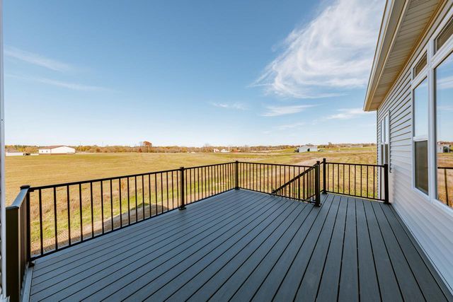 30422 Jeffrey DRIVE, Burlington, WI 53105