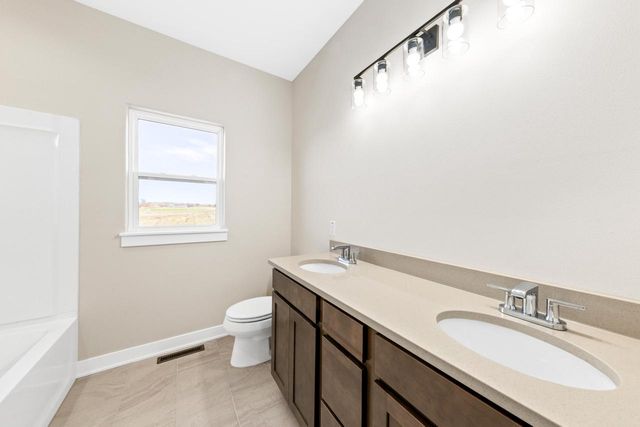 30422 Jeffrey DRIVE, Burlington, WI 53105