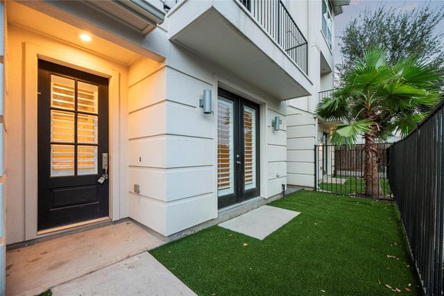 2513 B Garrow Street, Houston, TX 77003