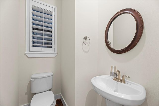 2513 B Garrow Street, Houston, TX 77003
