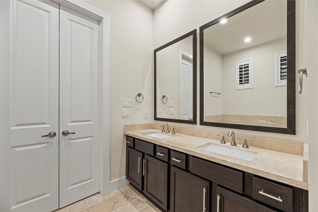 2513 B Garrow Street, Houston, TX 77003