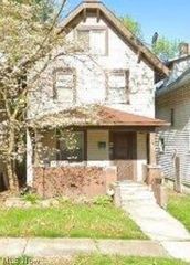766 Garfield Street, Akron, OH 44310