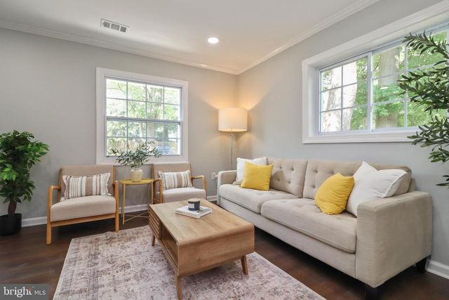 6621 HALLWOOD AVE, Falls Church, VA 22046