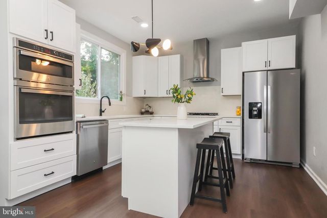6621 HALLWOOD AVE, Falls Church, VA 22046