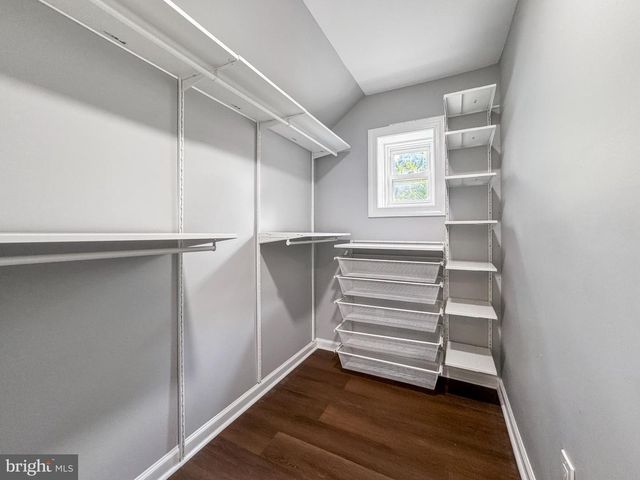 6621 HALLWOOD AVE, Falls Church, VA 22046