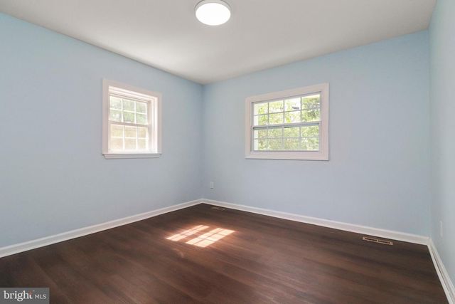6621 HALLWOOD AVE, Falls Church, VA 22046