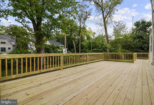 6621 HALLWOOD AVE, Falls Church, VA 22046