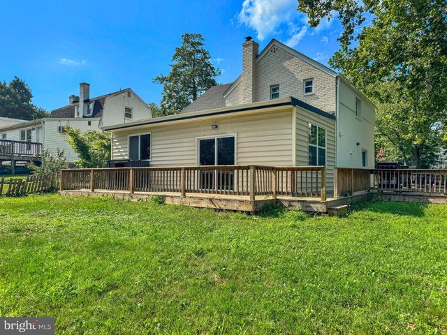 6621 HALLWOOD AVE, Falls Church, VA 22046