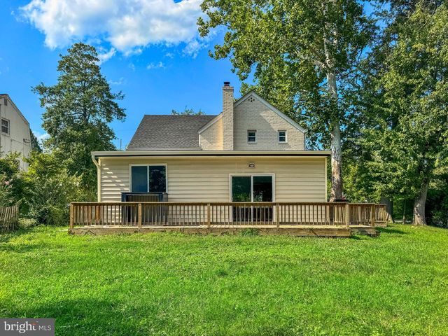 6621 HALLWOOD AVE, Falls Church, VA 22046