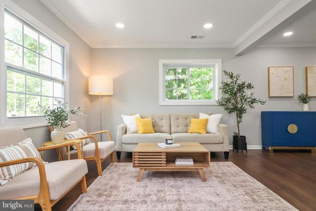 6621 HALLWOOD AVE, Falls Church, VA 22046
