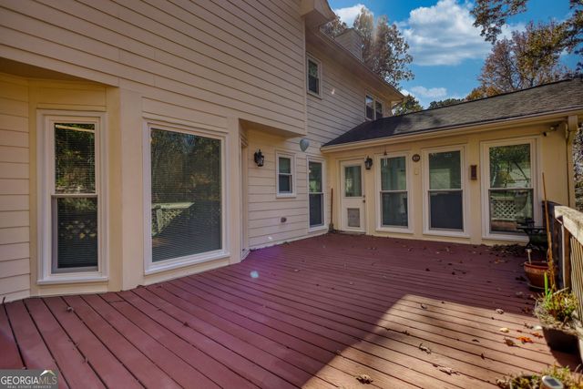 1702 Windsor Chase Court, Lawrenceville, GA 30043