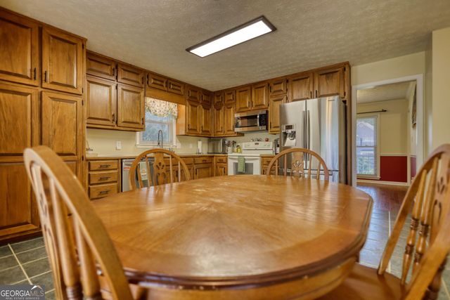 1702 Windsor Chase Court, Lawrenceville, GA 30043