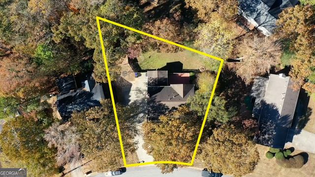 1702 Windsor Chase Court, Lawrenceville, GA 30043