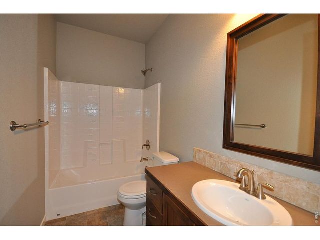 1156 Bitterroot Ct, Johnstown, CO 80534