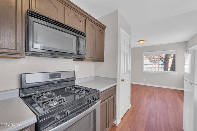 11330 LOMA DEL SOL Drive, El Paso, TX 79934