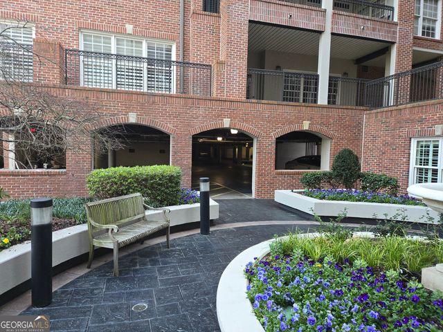 50 Biscayne Drive NW 5115, Atlanta, GA 30309