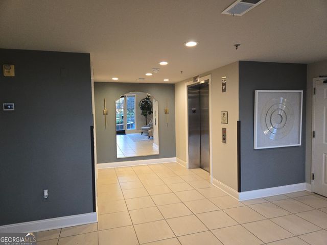 50 Biscayne Drive NW 5115, Atlanta, GA 30309