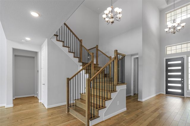 11 Winter Thicket Place, The Woodlands, TX 77375