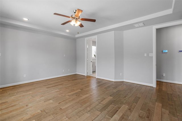 11 Winter Thicket Place, The Woodlands, TX 77375