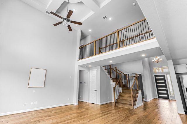 11 Winter Thicket Place, The Woodlands, TX 77375