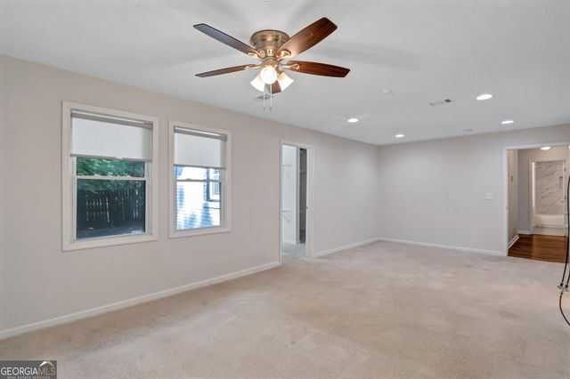 5772 Lilburn Stone Mountain Road, Stone Mountain, GA 30087