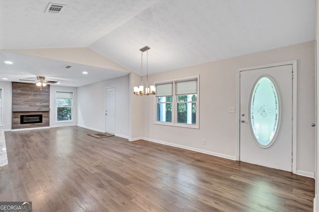 5772 Lilburn Stone Mountain Road, Stone Mountain, GA 30087