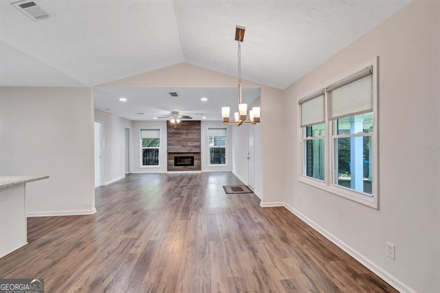 5772 Lilburn Stone Mountain Road, Stone Mountain, GA 30087
