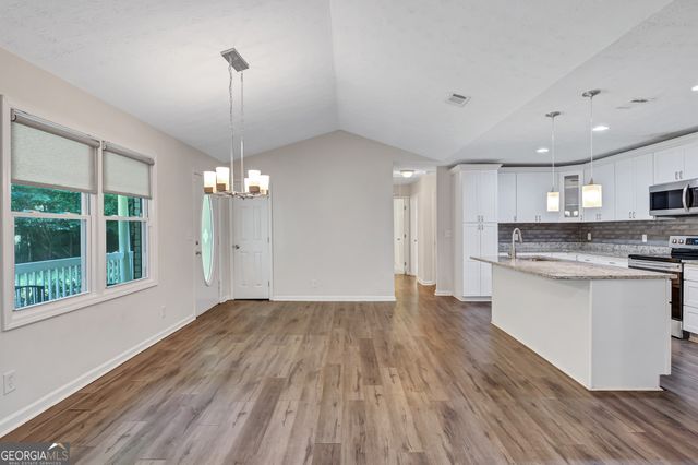 5772 Lilburn Stone Mountain Road, Stone Mountain, GA 30087