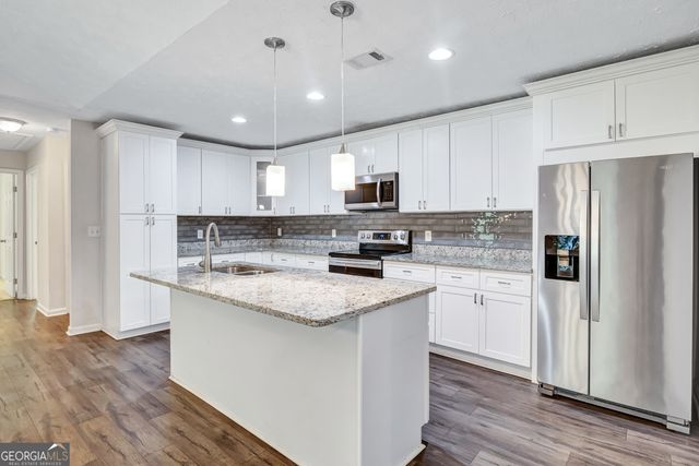 5772 Lilburn Stone Mountain Road, Stone Mountain, GA 30087