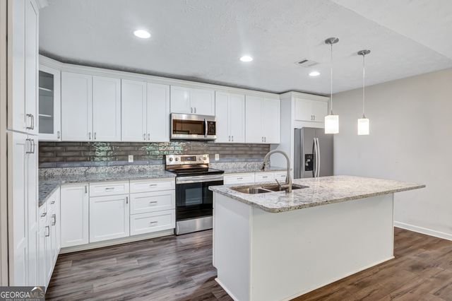 5772 Lilburn Stone Mountain Road, Stone Mountain, GA 30087