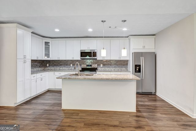 5772 Lilburn Stone Mountain Road, Stone Mountain, GA 30087