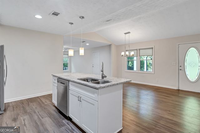 5772 Lilburn Stone Mountain Road, Stone Mountain, GA 30087