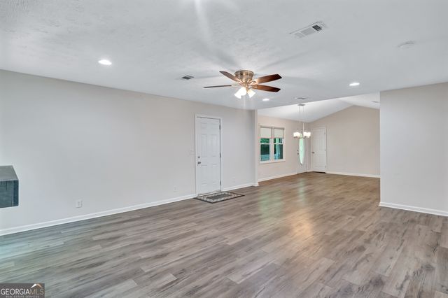 5772 Lilburn Stone Mountain Road, Stone Mountain, GA 30087