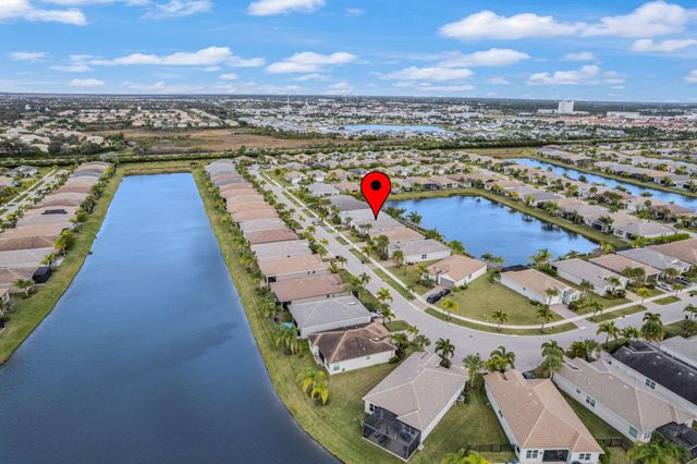 12180 SW Jasper Lake Way, Port St Lucie, FL 34987