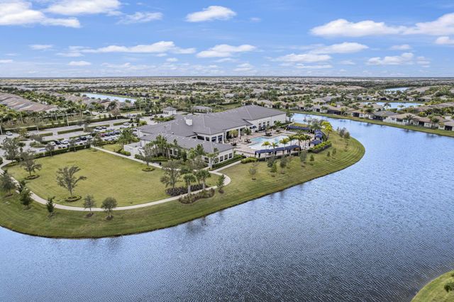 12180 SW Jasper Lake Way, Port St Lucie, FL 34987