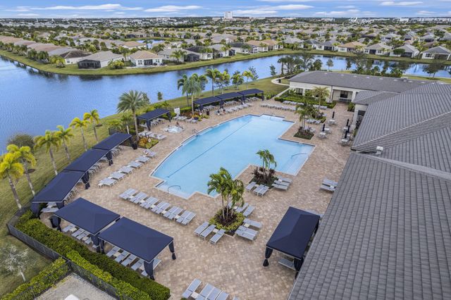 12180 SW Jasper Lake Way, Port St Lucie, FL 34987