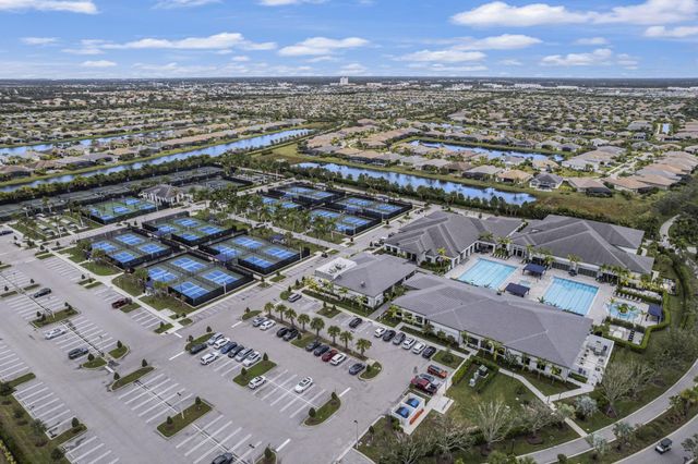 12180 SW Jasper Lake Way, Port St Lucie, FL 34987