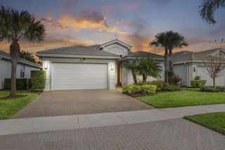 12180 SW Jasper Lake Way, Port St Lucie, FL 34987